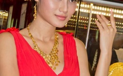 年轻的朋友2在完整有限中字